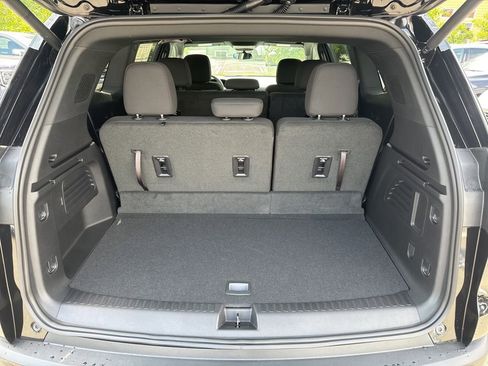 New 2025 GMC Acadia Elevation w/ LPO, Floor Liner Package image 54