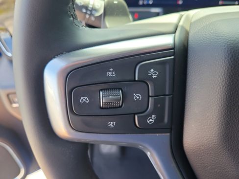 Used 2025 Chevrolet Silverado 1500 RST w/ Convenience Package II RWD image 16