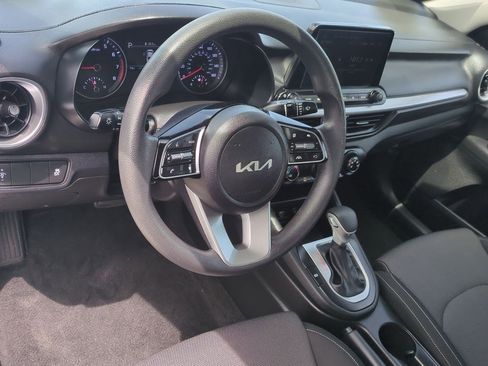 Certified 2023 Kia Forte LXS image 10