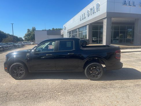 New 2025 Ford Maverick XLT w/ Black Appearance Package image 8