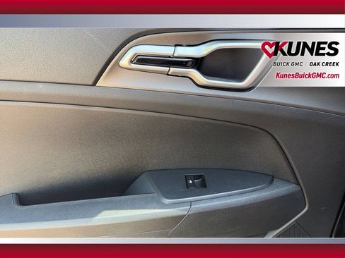 Used 2026 Kia Sportage LX FWD image 34