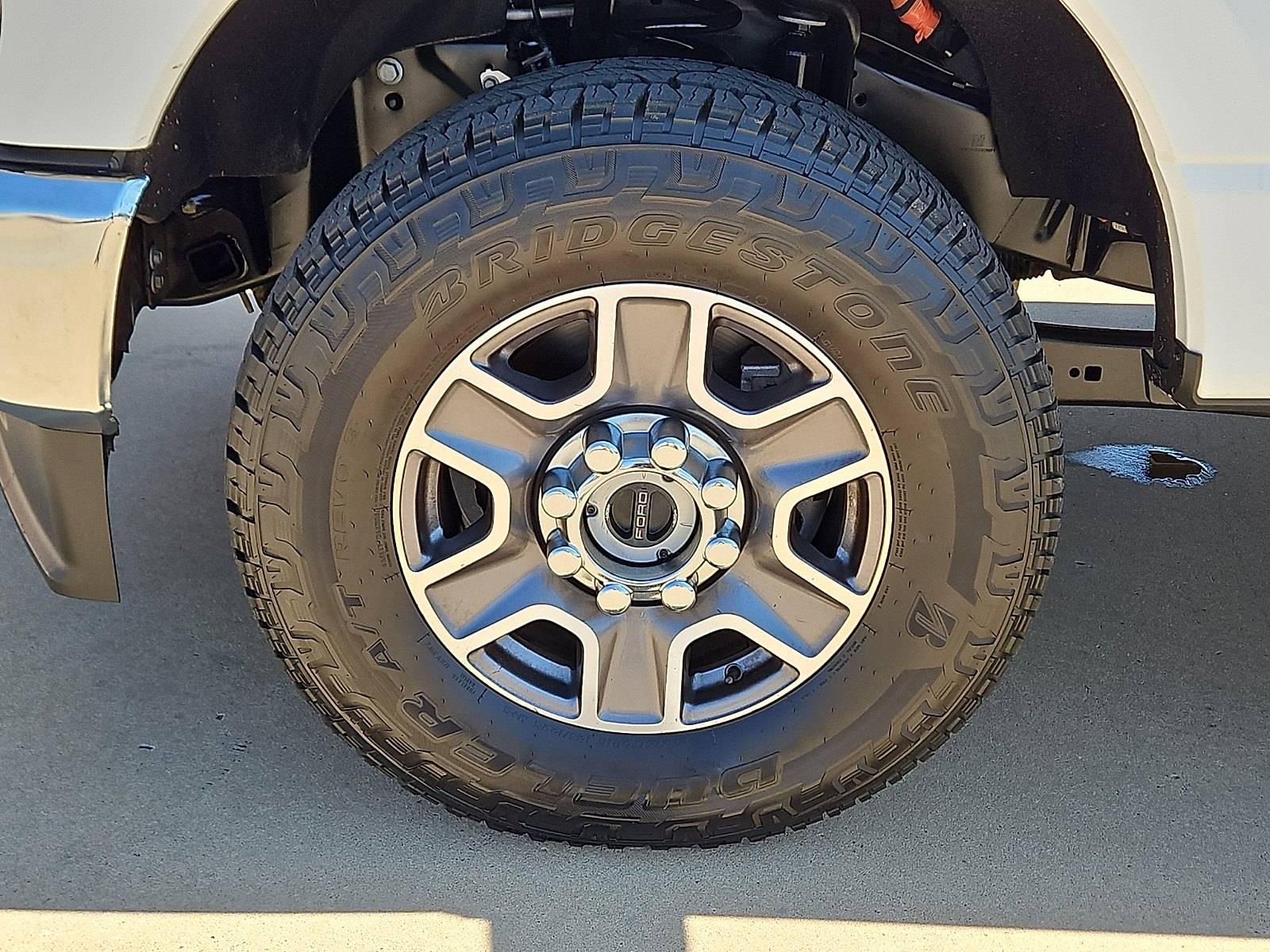 Used 2025 Ford F250 XLT w/ FX4 Off-Road Package AWD/4WD image 5
