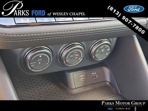 Used 2024 Nissan Z Performance w/ Floor Mat Package image 20