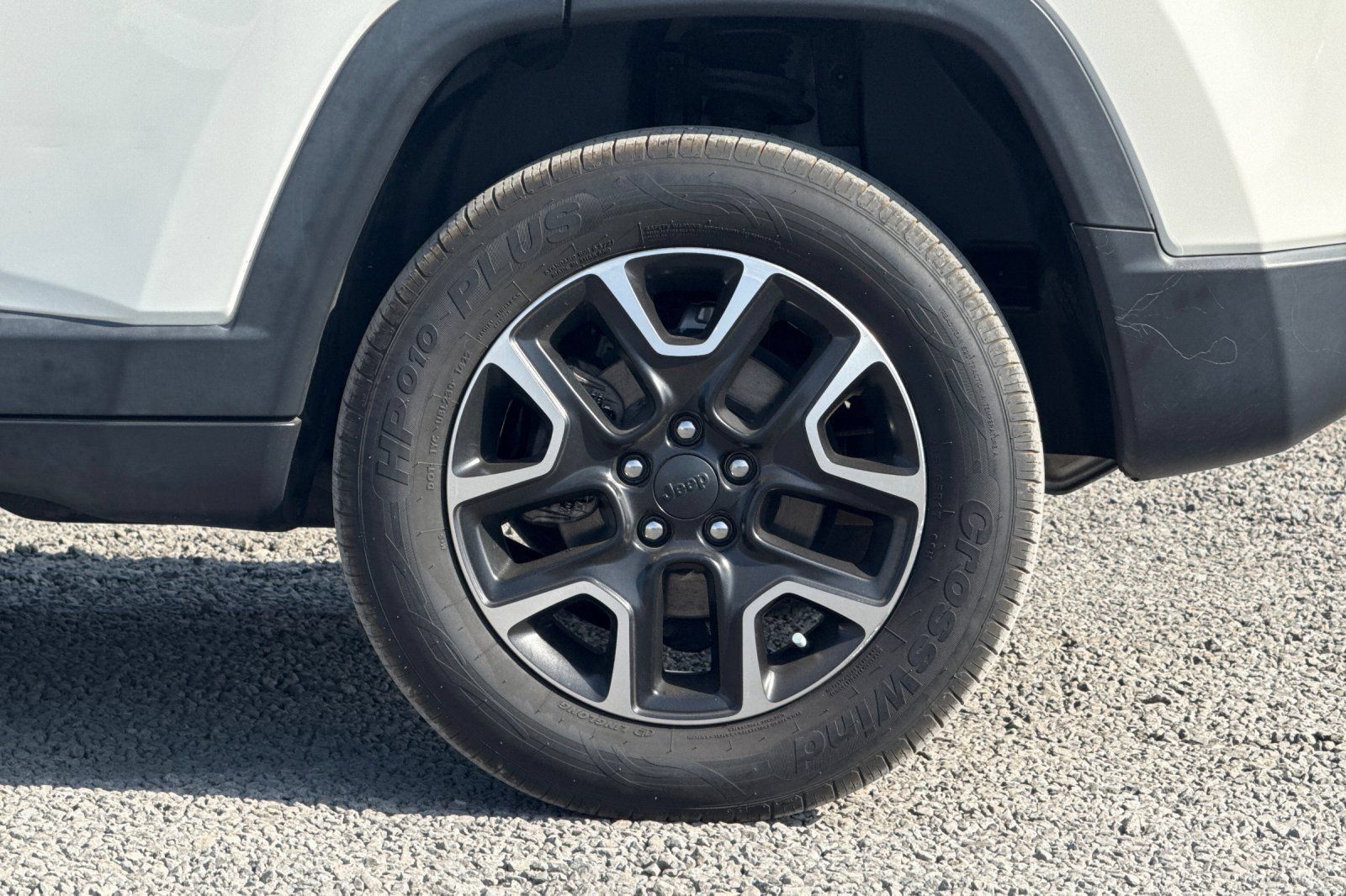 Used 2019 Jeep Compass Trailhawk AWD/4WD image 45
