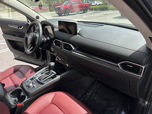Certified 2025 MAZDA CX-5 Carbon Edition image 33