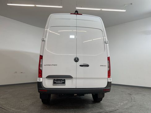 New 2025 Mercedes-Benz Sprinter 2500 image 8
