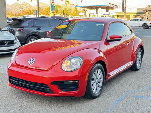 Used 2019 Volkswagen Beetle 2.0T S image 7