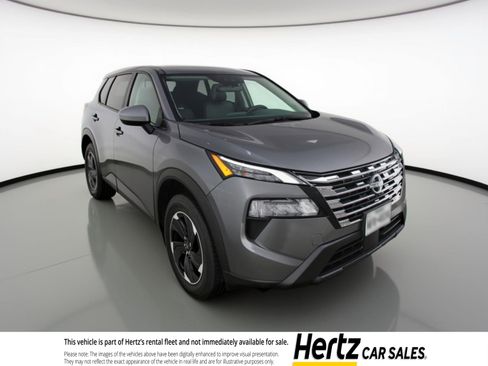 Used 2025 Nissan Rogue SV image 1
