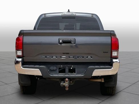 Used 2022 Toyota Tacoma SR5 RWD image 5