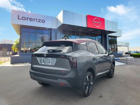 New 2026 Nissan Kicks SR FWD image 4