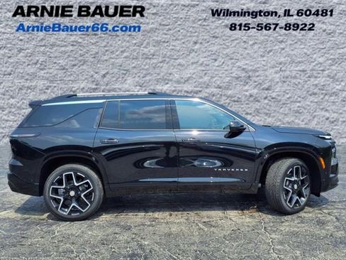 New 2026 Chevrolet Traverse High Country w/ LPO, Floor Liner Package image 4