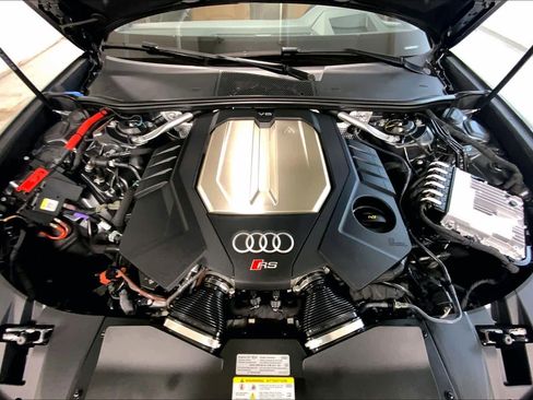 Used 2026 Audi RS 6 performance image 30
