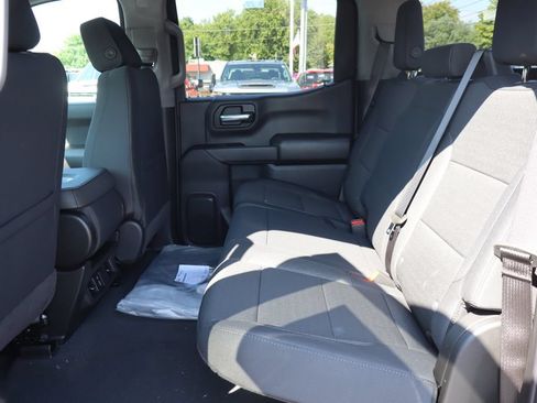 New 2026 Chevrolet Silverado 1500 Custom AWD/4WD image 18