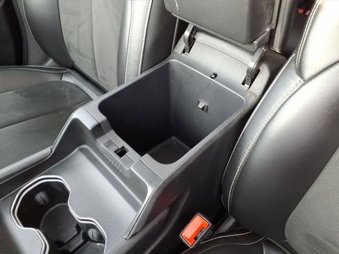 Used 2023 Jeep Grand Cherokee Altitude image 28