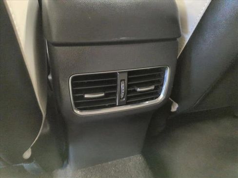 Used 2025 MAZDA CX-5 AWD 2.5 S w/ Preferred Package image 17