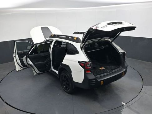 Used 2025 Subaru Outback Wilderness w/ Wilderness Package image 37