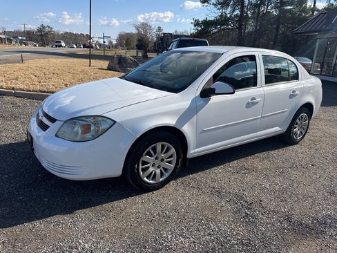 Used 2010 Chevrolet Cobalt LT image 4