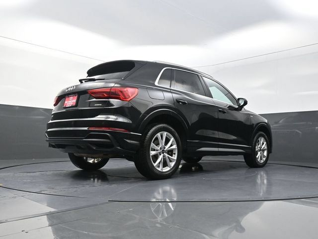 Used 2025 Audi Q3 2.0T Premium AWD/4WD image 37