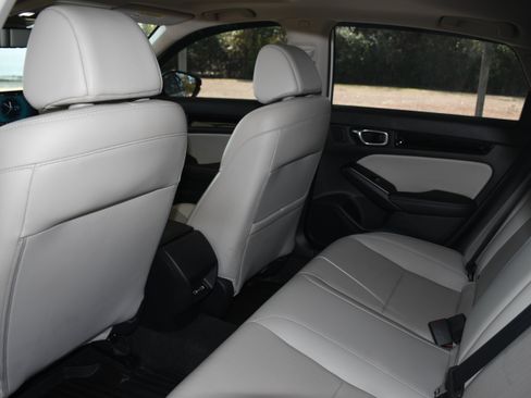 Used 2024 Honda Civic Touring image 16