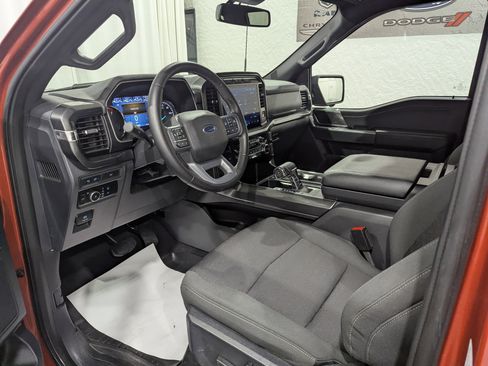 Used 2023 Ford F150 XLT w/ Equipment Group 302A High image 17