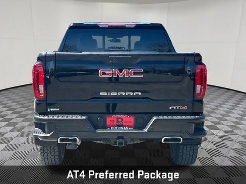 Certified 2020 GMC Sierra 1500 AT4 w/ AT4 Premium Package AWD/4WD image 4