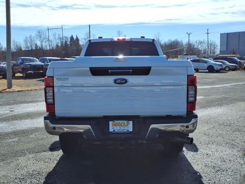 Used 2022 Ford F250 XLT w/ XLT Premium Package image 6