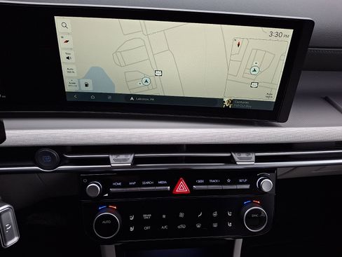 New 2026 Hyundai Tucson Limited image 9