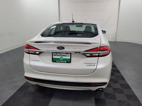 Used 2018 Ford Fusion Titanium FWD image 7