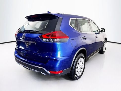 Used 2019 Nissan Rogue S AWD/4WD image 5