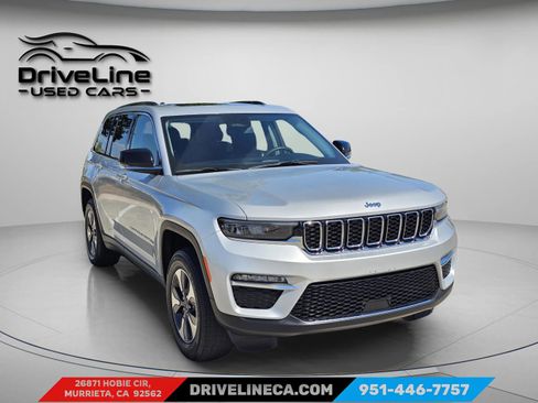 Used 2023 Jeep Grand Cherokee 4WD 4xe image 6