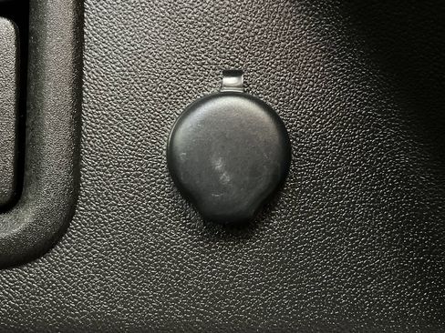 Certified 2022 GMC Terrain SLT w/ Infotainment Package II image 33