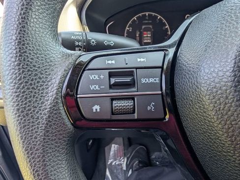 Used 2023 Honda Civic LX image 13