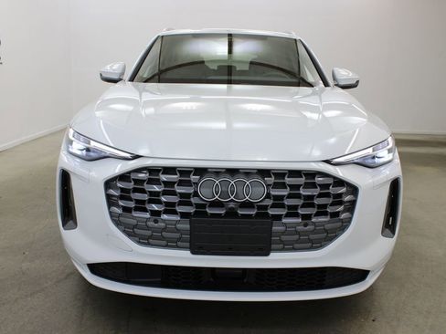 New 2025 Audi Q5 Prestige image 7