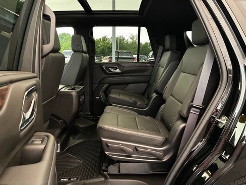 Used 2023 Chevrolet Tahoe Z71 w/ Z71 Off-Road Package AWD/4WD image 37