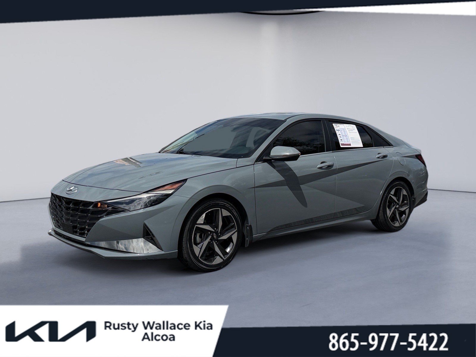 Used 2022 Hyundai Elantra Limited FWD image 1