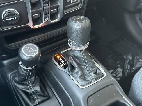 New 2026 Jeep Gladiator Sport AWD/4WD image 19