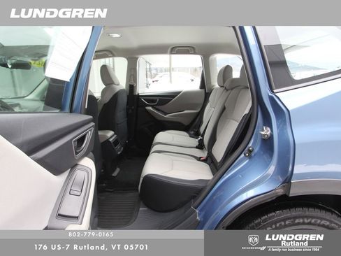 Used 2021 Subaru Forester image 32