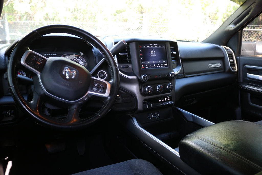 Used 2020 RAM 2500 Big Horn w/ Night Edition AWD/4WD image 15