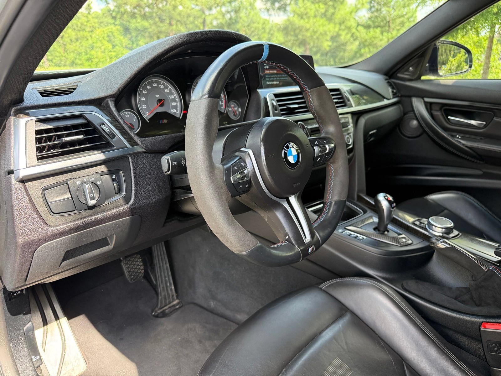 Used 2017 BMW M3 RWD image 22
