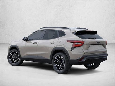 Used 2026 Chevrolet Trax RS image 4