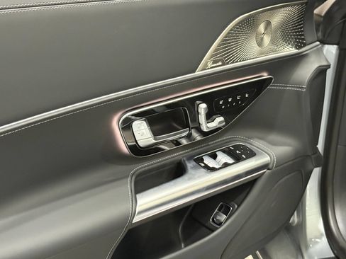 New 2025 Mercedes-Benz SL 55 AMG 4MATIC image 9