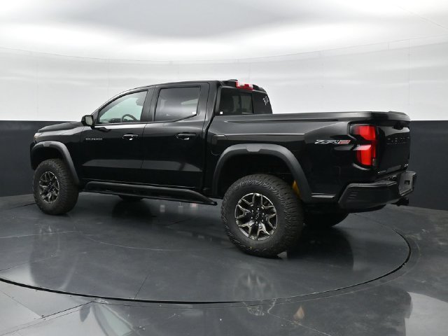 New 2026 Chevrolet Colorado ZR2 w/ Technology Package AWD/4WD image 9