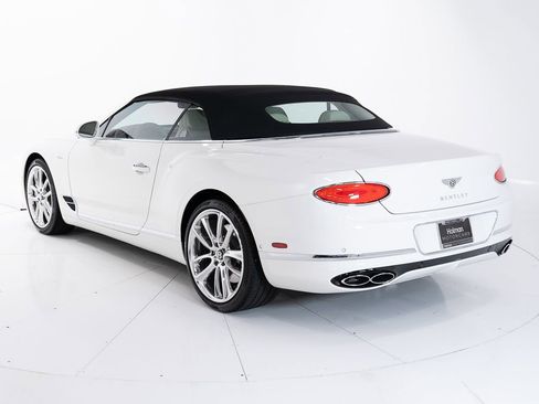 Used 2023 Bentley Continental GT Azure AWD/4WD image 11