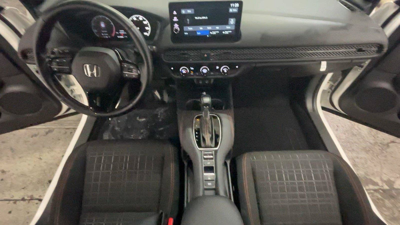Certified 2026 Honda HR-V Sport image 27