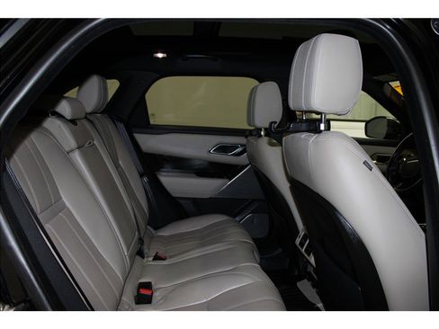 Used 2019 Land Rover Range Rover Velar R-Dynamic SE image 23