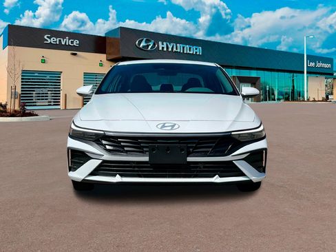 New 2025 Hyundai Elantra Blue image 12