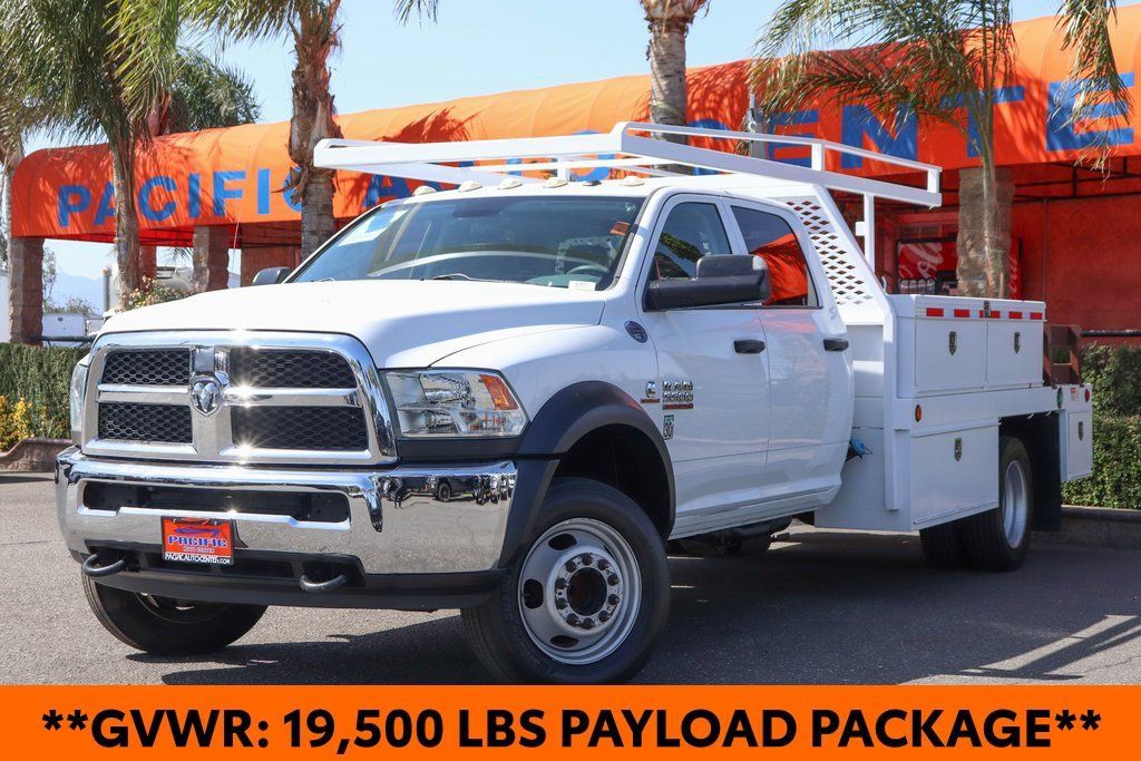 Used 2016 RAM 5500 Tradesman w/ Chrome Appearance Group RWD image 4