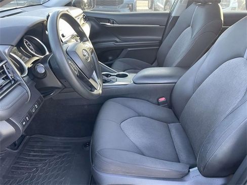 Used 2021 Toyota Camry LE image 14