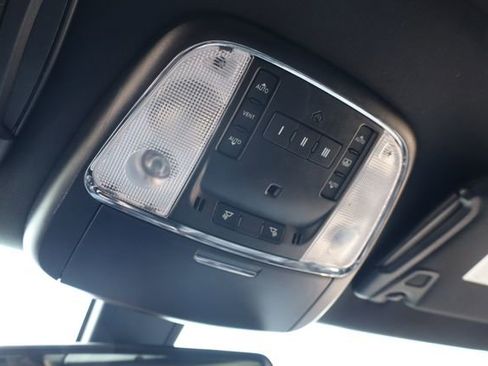 Used 2022 Chrysler 300 S image 21