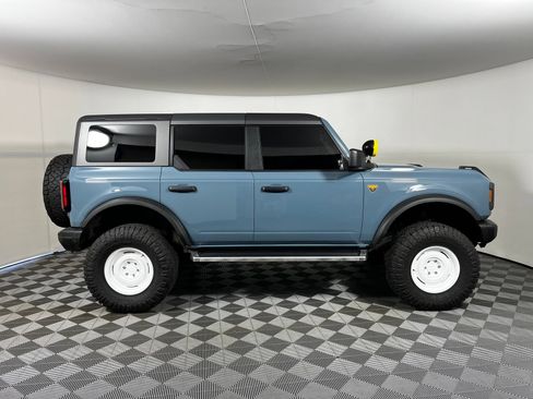 Used 2022 Ford Bronco Badlands AWD/4WD image 4